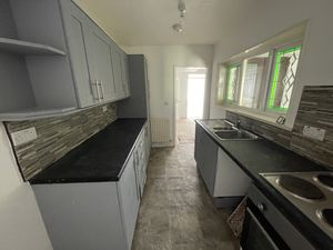 Photo 5- click for photo gallery